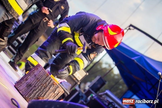 Zdjęcie w galerii na portalu naszraciborz.pl: Memoriał 2015 - baw się z nami strażakami i finał Ito Led Cross Games wiadomości z regionu