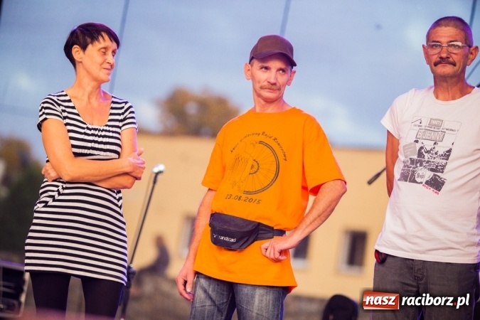 Zdjęcie w galerii na portalu naszraciborz.pl: Memoriał 2015 - baw się z nami strażakami i finał Ito Led Cross Games wiadomości z regionu