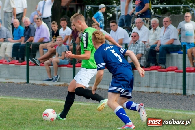 Zdjęcie w galerii na portalu naszraciborz.pl: A klasa: Słaby początek sezonu w Tworkowie. Kolejny mecz zakończony remisem wiadomości z regionu