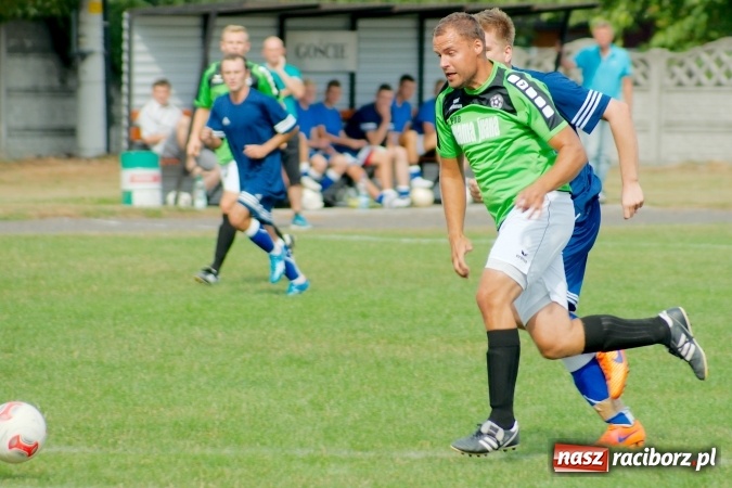 Zdjęcie w galerii na portalu naszraciborz.pl: A klasa: Słaby początek sezonu w Tworkowie. Kolejny mecz zakończony remisem wiadomości z regionu