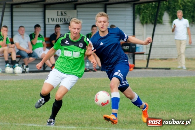 Zdjęcie w galerii na portalu naszraciborz.pl: A klasa: Słaby początek sezonu w Tworkowie. Kolejny mecz zakończony remisem wiadomości z regionu