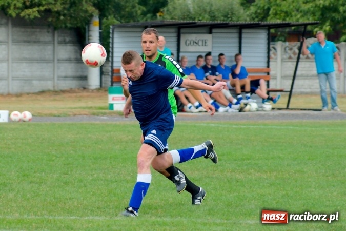 Zdjęcie w galerii na portalu naszraciborz.pl: A klasa: Słaby początek sezonu w Tworkowie. Kolejny mecz zakończony remisem wiadomości z regionu