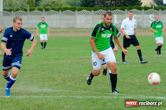 Zdjęcie w galerii na portalu naszraciborz.pl: A klasa: Słaby początek sezonu w Tworkowie. Kolejny mecz zakończony remisem wiadomości z regionu