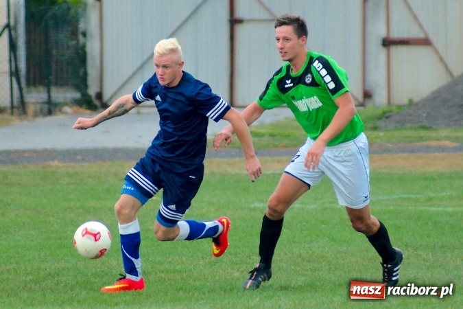 Zdjęcie w galerii na portalu naszraciborz.pl: A klasa: Słaby początek sezonu w Tworkowie. Kolejny mecz zakończony remisem wiadomości z regionu