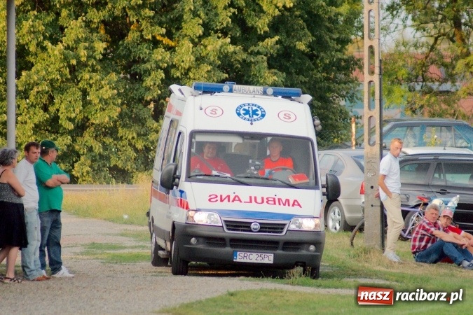 Zdjęcie w galerii na portalu naszraciborz.pl: Dwa oblicza Bieńkowic. Poważna kontuzja zawodnika Dzimierza wiadomości z regionu