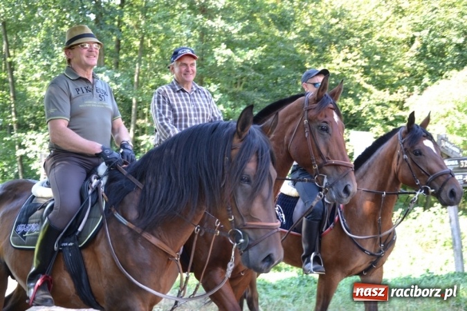 Zdjęcie w galerii na portalu naszraciborz.pl: Śladami króla Jana po raz trzeci. Orszak zatrzymał się w Nędzy wiadomości z regionu