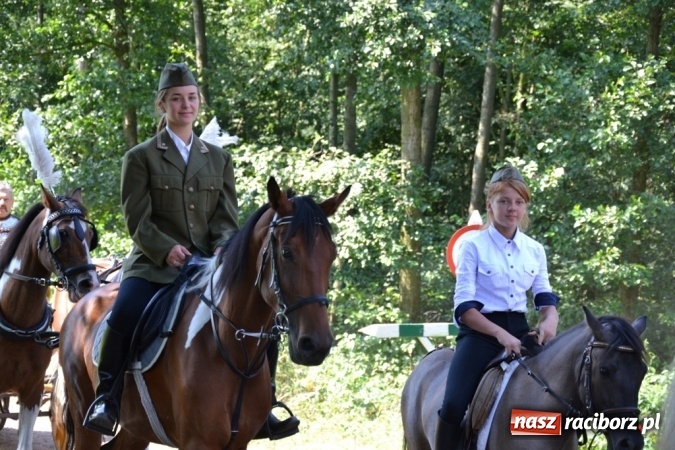 Zdjęcie w galerii na portalu naszraciborz.pl: Śladami króla Jana po raz trzeci. Orszak zatrzymał się w Nędzy wiadomości z regionu