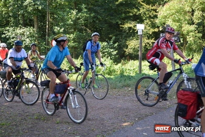 Zdjęcie w galerii na portalu naszraciborz.pl: Śladami króla Jana po raz trzeci. Orszak zatrzymał się w Nędzy wiadomości z regionu