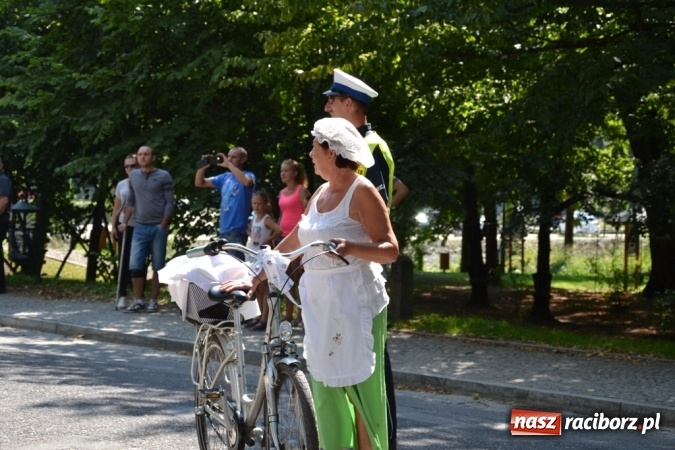 Zdjęcie w galerii na portalu naszraciborz.pl: Śladami króla Jana po raz trzeci. Orszak zatrzymał się w Nędzy wiadomości z regionu