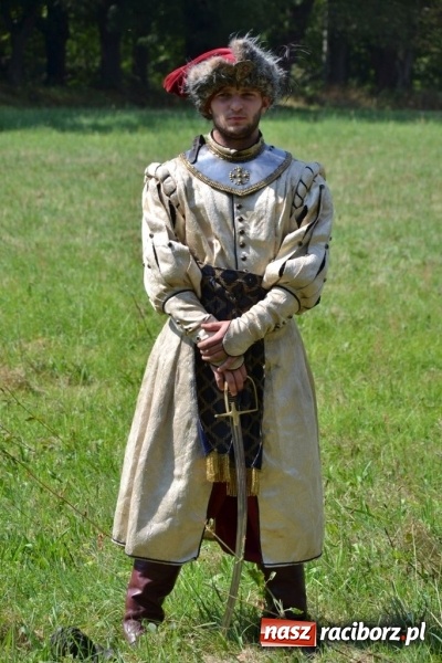 Zdjęcie w galerii na portalu naszraciborz.pl: Śladami króla Jana po raz trzeci. Orszak zatrzymał się w Nędzy wiadomości z regionu