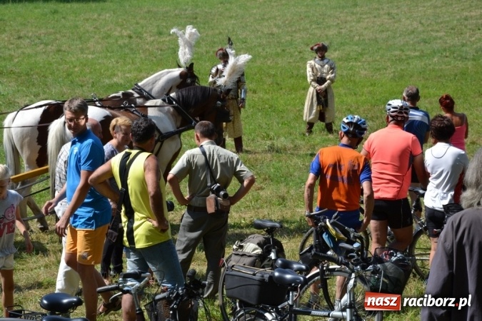 Zdjęcie w galerii na portalu naszraciborz.pl: Śladami króla Jana po raz trzeci. Orszak zatrzymał się w Nędzy wiadomości z regionu