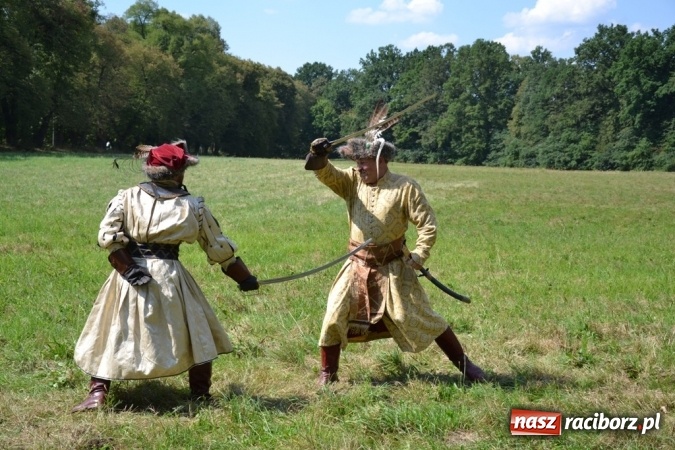 Zdjęcie w galerii na portalu naszraciborz.pl: Śladami króla Jana po raz trzeci. Orszak zatrzymał się w Nędzy wiadomości z regionu