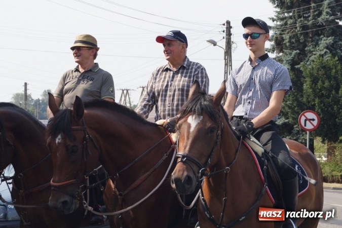 Zdjęcie w galerii na portalu naszraciborz.pl: Śladami króla Jana po raz trzeci. Orszak zatrzymał się w Nędzy wiadomości z regionu