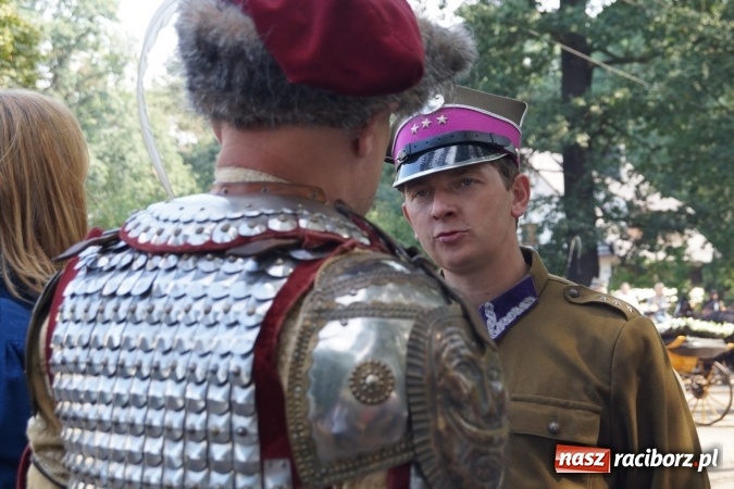 Zdjęcie w galerii na portalu naszraciborz.pl: Śladami króla Jana po raz trzeci. Orszak zatrzymał się w Nędzy wiadomości z regionu