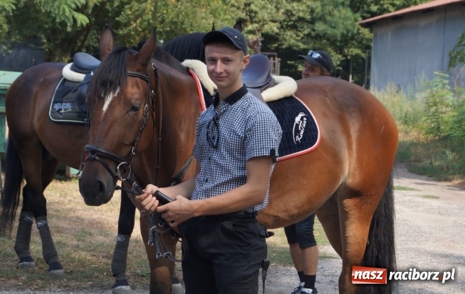 Zdjęcie w galerii na portalu naszraciborz.pl: Śladami króla Jana po raz trzeci. Orszak zatrzymał się w Nędzy wiadomości z regionu