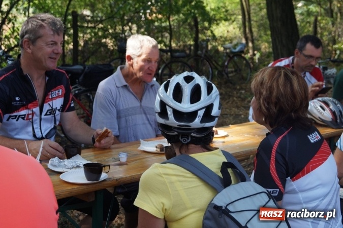Zdjęcie w galerii na portalu naszraciborz.pl: Śladami króla Jana po raz trzeci. Orszak zatrzymał się w Nędzy wiadomości z regionu