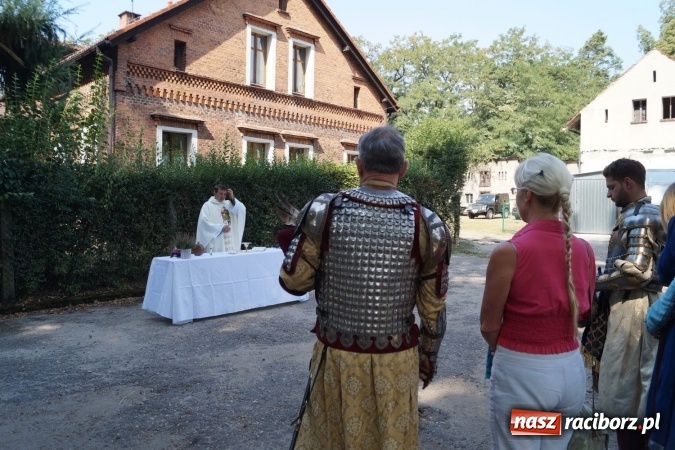 Zdjęcie w galerii na portalu naszraciborz.pl: Śladami króla Jana po raz trzeci. Orszak zatrzymał się w Nędzy wiadomości z regionu