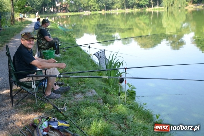 Zdjęcie w galerii na portalu naszraciborz.pl: Emeryci i renciści rywalizowali wczoraj o tytuł najlepszego wędkarza na zawodach w Tworkowie wiadomości z regionu