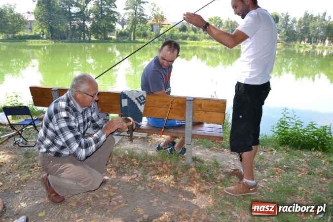 Zdjęcie w galerii na portalu naszraciborz.pl: Emeryci i renciści rywalizowali wczoraj o tytuł najlepszego wędkarza na zawodach w Tworkowie wiadomości z regionu