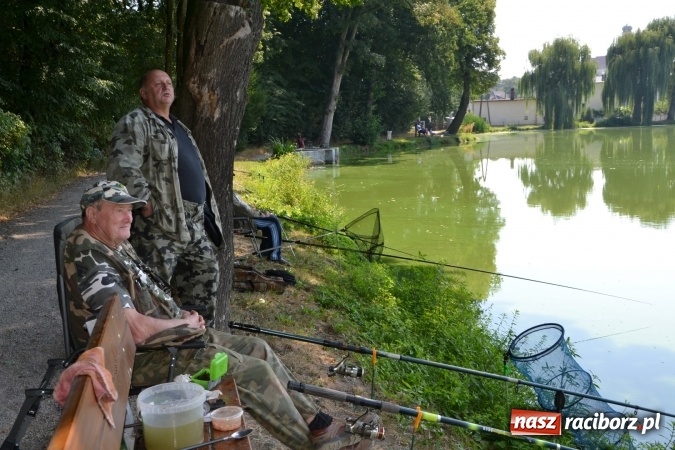 Zdjęcie w galerii na portalu naszraciborz.pl: Emeryci i renciści rywalizowali wczoraj o tytuł najlepszego wędkarza na zawodach w Tworkowie wiadomości z regionu
