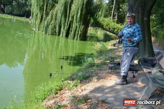 Zdjęcie w galerii na portalu naszraciborz.pl: Emeryci i renciści rywalizowali wczoraj o tytuł najlepszego wędkarza na zawodach w Tworkowie wiadomości z regionu
