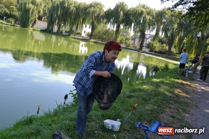 Zdjęcie w galerii na portalu naszraciborz.pl: Emeryci i renciści rywalizowali wczoraj o tytuł najlepszego wędkarza na zawodach w Tworkowie wiadomości z regionu