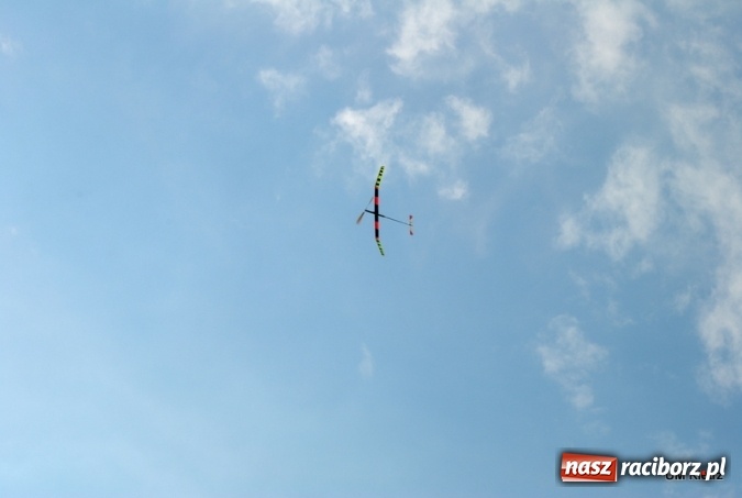 Zdjęcie w galerii na portalu naszraciborz.pl: Air show nad Pilszczem  wiadomości z regionu