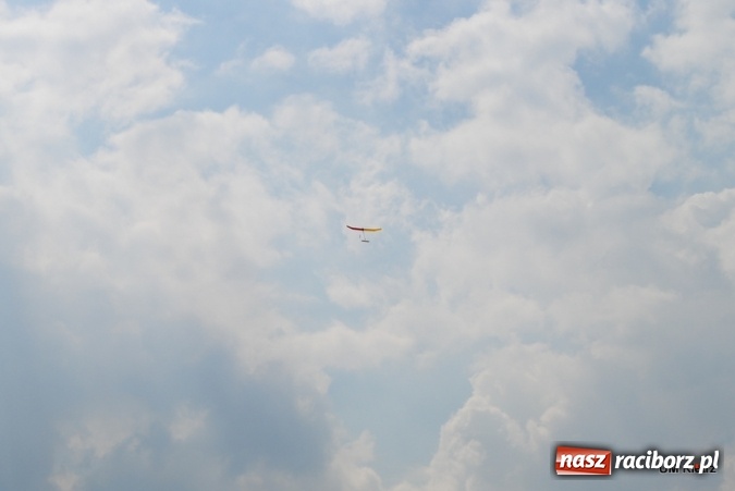 Zdjęcie w galerii na portalu naszraciborz.pl: Air show nad Pilszczem  wiadomości z regionu