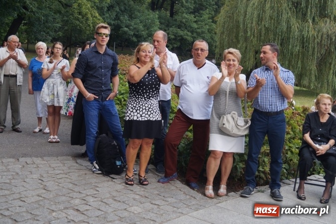 Zdjęcie w galerii na portalu naszraciborz.pl: Orkiestra Plania na finał koncert&oacute;w letnich w Parku Roth wiadomości z regionu
