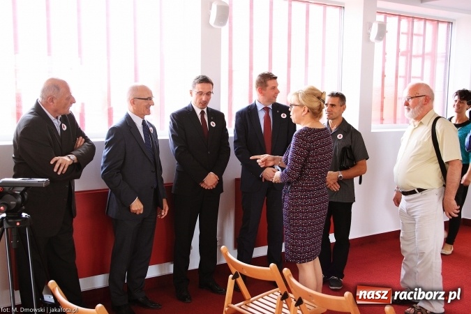 Zdjęcie w galerii na portalu naszraciborz.pl: Pozytywny dzień otwarty w krwiodawstwie - dziś nie mówimy o problemach, a o tym, jak ważne i potrzebne jest działanie RCKiK w Raciborzu wiadomości z regionu