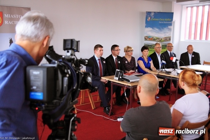 Zdjęcie w galerii na portalu naszraciborz.pl: Pozytywny dzień otwarty w krwiodawstwie - dziś nie mówimy o problemach, a o tym, jak ważne i potrzebne jest działanie RCKiK w Raciborzu wiadomości z regionu