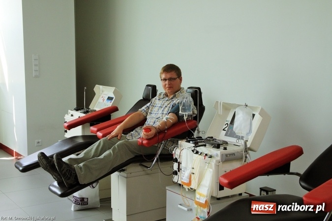 Zdjęcie w galerii na portalu naszraciborz.pl: Pozytywny dzień otwarty w krwiodawstwie - dziś nie mówimy o problemach, a o tym, jak ważne i potrzebne jest działanie RCKiK w Raciborzu wiadomości z regionu