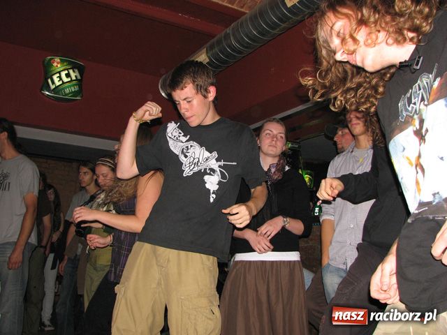 Zdjęcie w galerii na portalu naszraciborz.pl: Rockowe brzmienie w raciborskich pubach wiadomości z regionu