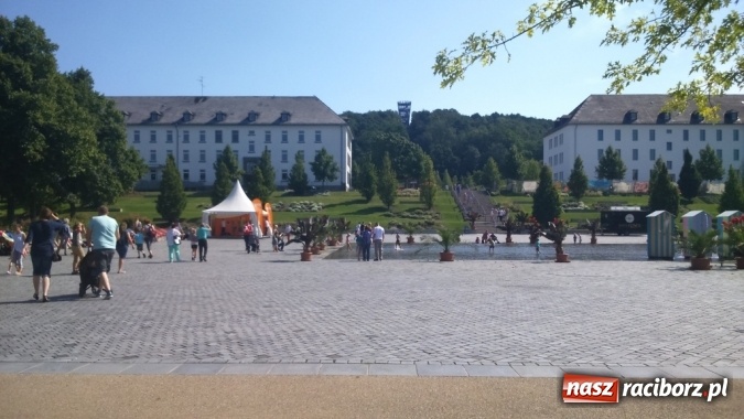 Zdjęcie w galerii na portalu naszraciborz.pl: Powiat Raciborski na Dniu Wędrownika w Niemczech wiadomości z regionu