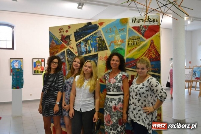 Zdjęcie w galerii na portalu naszraciborz.pl: Plastycy z ZSO nr 1 w Elbe-Elster w Niemczech wiadomości z regionu