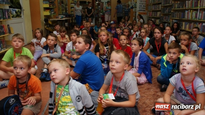 Zdjęcie w galerii na portalu naszraciborz.pl: Uczestnicy Lata z Biblioteką poznali kosmos i tajemnice wszechświata wiadomości z regionu