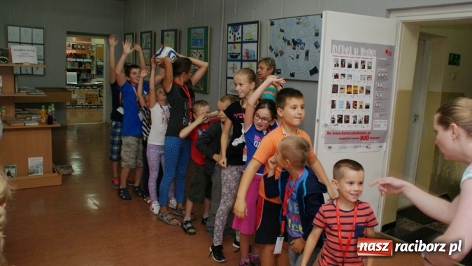 Zdjęcie w galerii na portalu naszraciborz.pl: Uczestnicy Lata z Biblioteką poznali kosmos i tajemnice wszechświata wiadomości z regionu