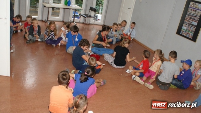 Zdjęcie w galerii na portalu naszraciborz.pl: Uczestnicy Lata z Biblioteką poznali kosmos i tajemnice wszechświata wiadomości z regionu