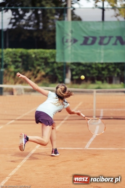 Zdjęcie w galerii na portalu naszraciborz.pl: Puchar międzynarodowego turnieju tenisowego pojechał do Pilszcza  wiadomości z regionu