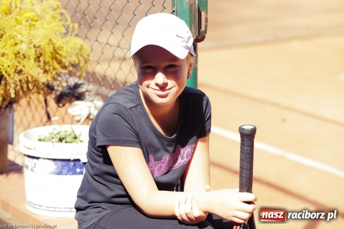 Zdjęcie w galerii na portalu naszraciborz.pl: Puchar międzynarodowego turnieju tenisowego pojechał do Pilszcza  wiadomości z regionu