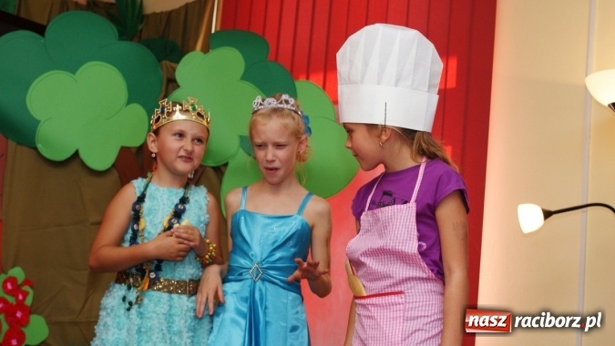 Zdjęcie w galerii na portalu naszraciborz.pl: Zakończenie Lata z Biblioteką wiadomości z regionu