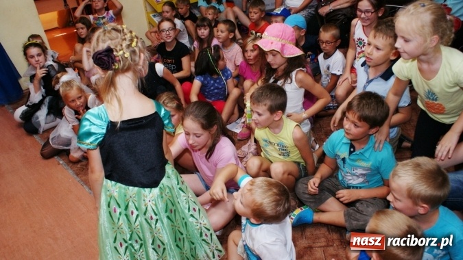 Zdjęcie w galerii na portalu naszraciborz.pl: Zakończenie Lata z Biblioteką wiadomości z regionu