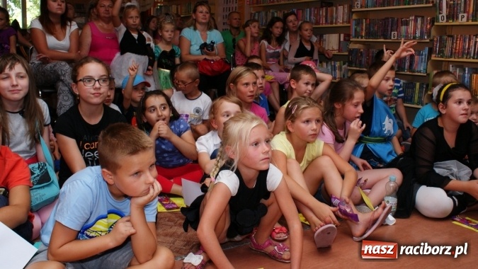 Zdjęcie w galerii na portalu naszraciborz.pl: Zakończenie Lata z Biblioteką wiadomości z regionu
