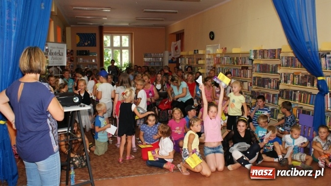 Zdjęcie w galerii na portalu naszraciborz.pl: Zakończenie Lata z Biblioteką wiadomości z regionu