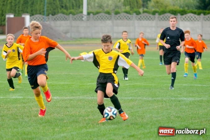 Zdjęcie w galerii na portalu naszraciborz.pl: Młodziki: Skromna wygrana Tworkowa w inauguracji sezonu wiadomości z regionu