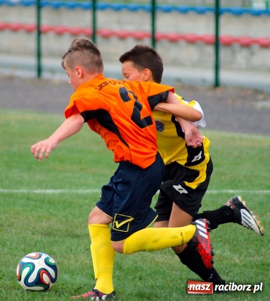 Zdjęcie w galerii na portalu naszraciborz.pl: Młodziki: Skromna wygrana Tworkowa w inauguracji sezonu wiadomości z regionu