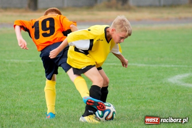Zdjęcie w galerii na portalu naszraciborz.pl: Młodziki: Skromna wygrana Tworkowa w inauguracji sezonu wiadomości z regionu