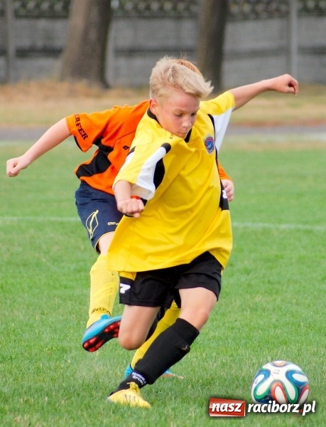 Zdjęcie w galerii na portalu naszraciborz.pl: Młodziki: Skromna wygrana Tworkowa w inauguracji sezonu wiadomości z regionu
