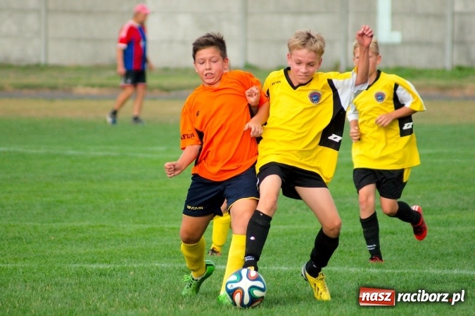 Zdjęcie w galerii na portalu naszraciborz.pl: Młodziki: Skromna wygrana Tworkowa w inauguracji sezonu wiadomości z regionu