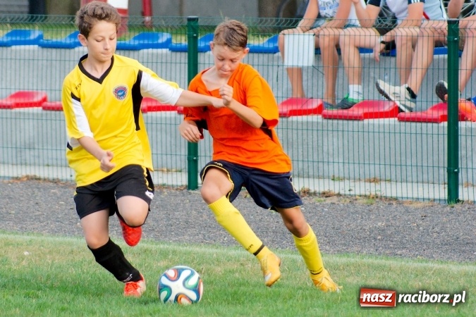 Zdjęcie w galerii na portalu naszraciborz.pl: Młodziki: Skromna wygrana Tworkowa w inauguracji sezonu wiadomości z regionu